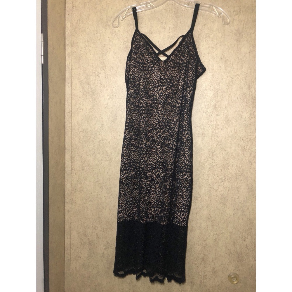 Wishful Park black lace dress